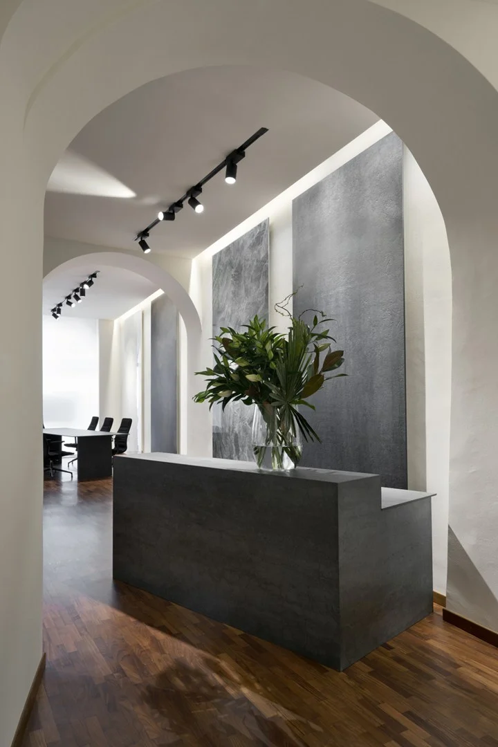 Furnishing elements